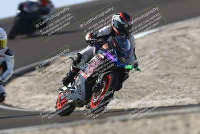 media/Nov-02-2025-Lets Ride (Sun) [[f7a3caa734]]/B Group/1220pm (Turn 2 Outside)/